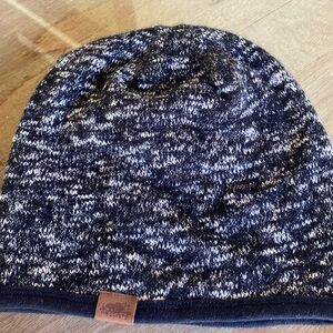 Roots brand reversible beanie